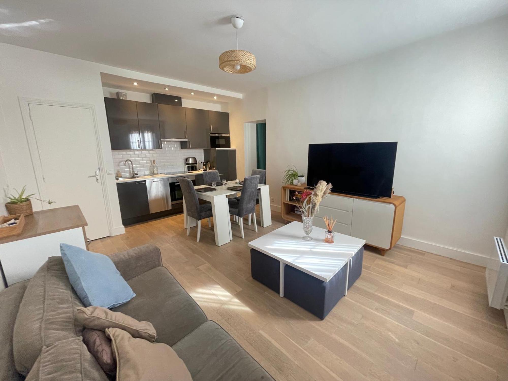Appartement Appartement, Centre Ville, Metro Louise Michel L3, 5 Min Paris Levallois-Perret